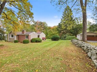 37 Birch Brook Rd, Cortlandt Manor, NY 10567