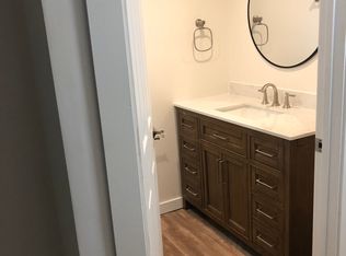 38850 Hood St, Sandy, OR 97055