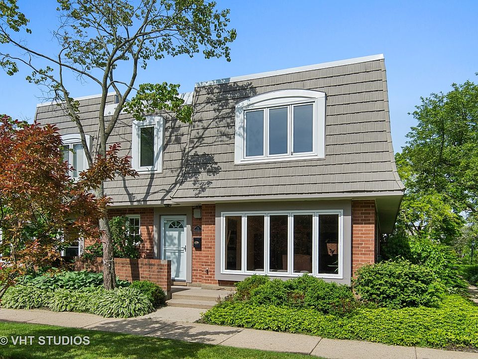 1st image of 726 Lorraine Cir