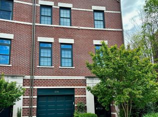 12136 Chancery Station Cir, Reston, VA 20190