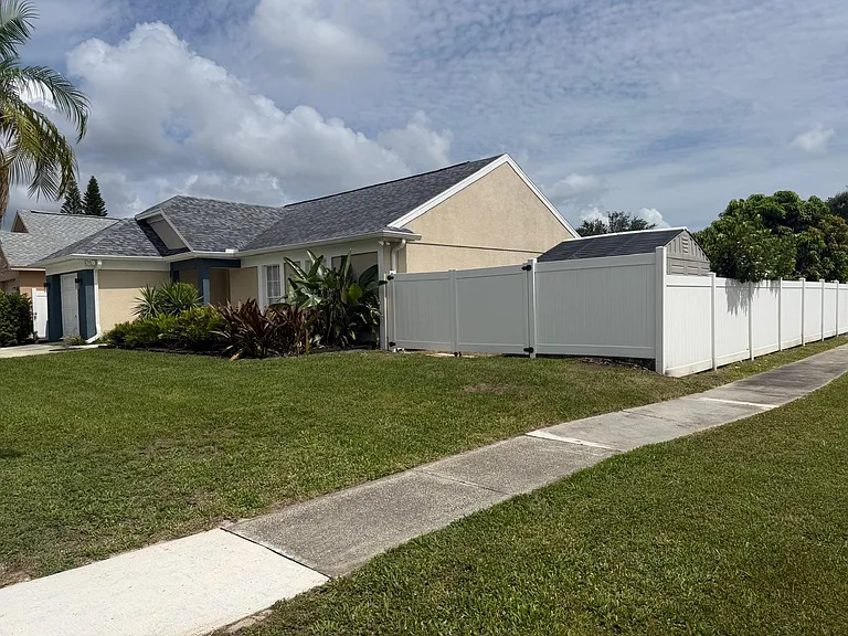 9016 Bana Villa Ct — Photo 2