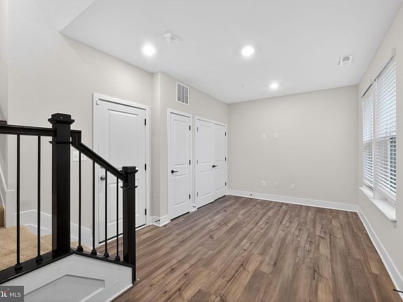 4th image of 1505 Roland Heights Ave