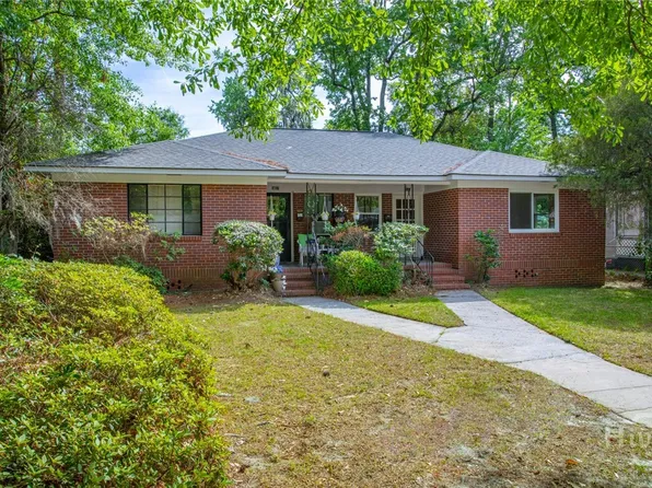 215 Brandywine Rd #215, Savannah, GA 31405