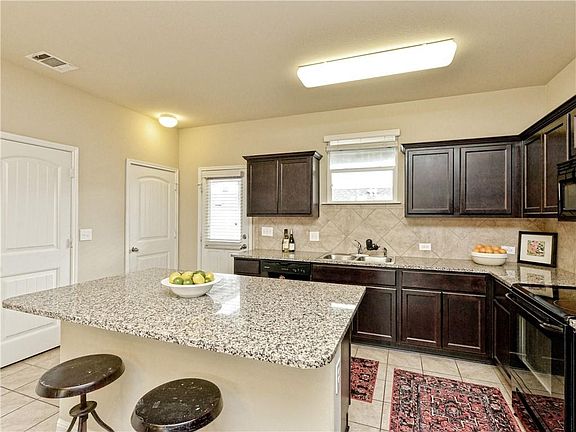2nd image of 413 Crater Lake Dr