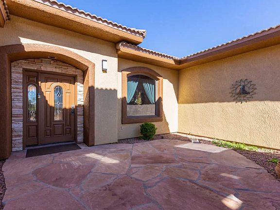 3rd image of 11250 W Calle Pima