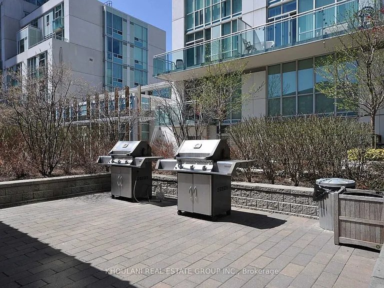 220 Burnhamthorpe Rd W #2201 — Photo 27