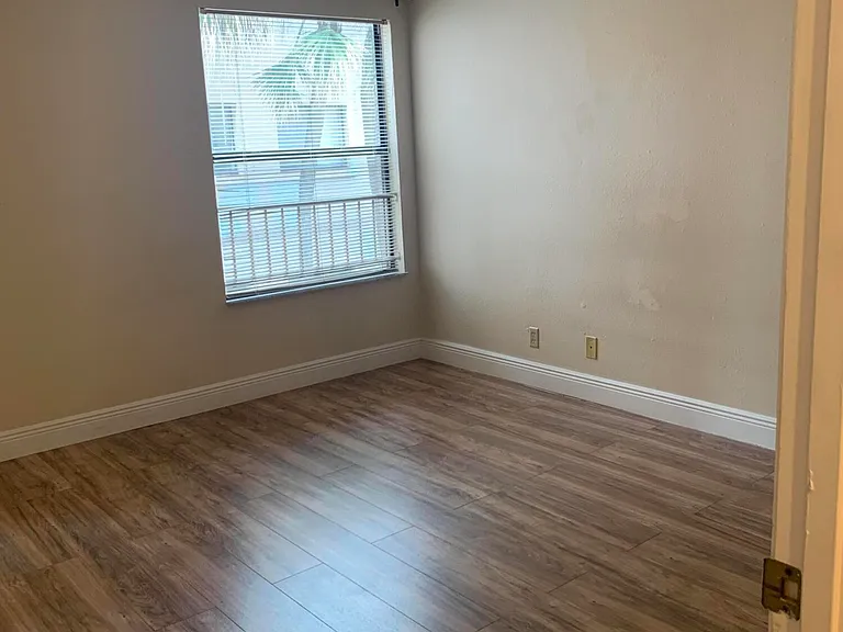 2946 S University Dr #7207 — Photo 13