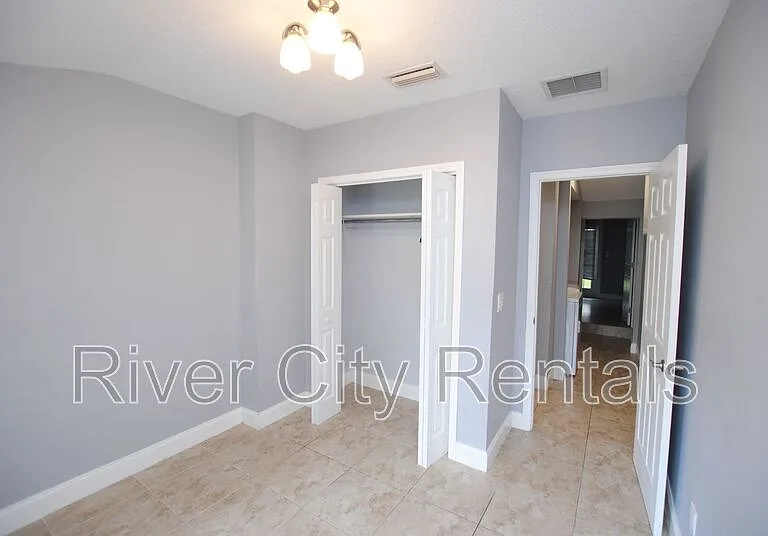 4611 Blount Ave — Photo 14
