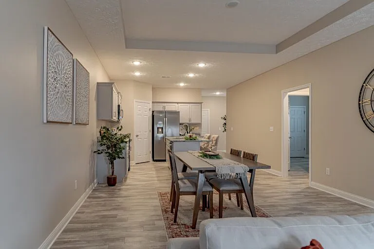 2 bed, 1405 sqft, $1,400 — Photo 4