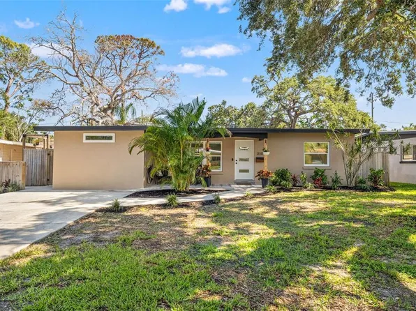310 55th Ave S, Saint Petersburg, FL 33705
