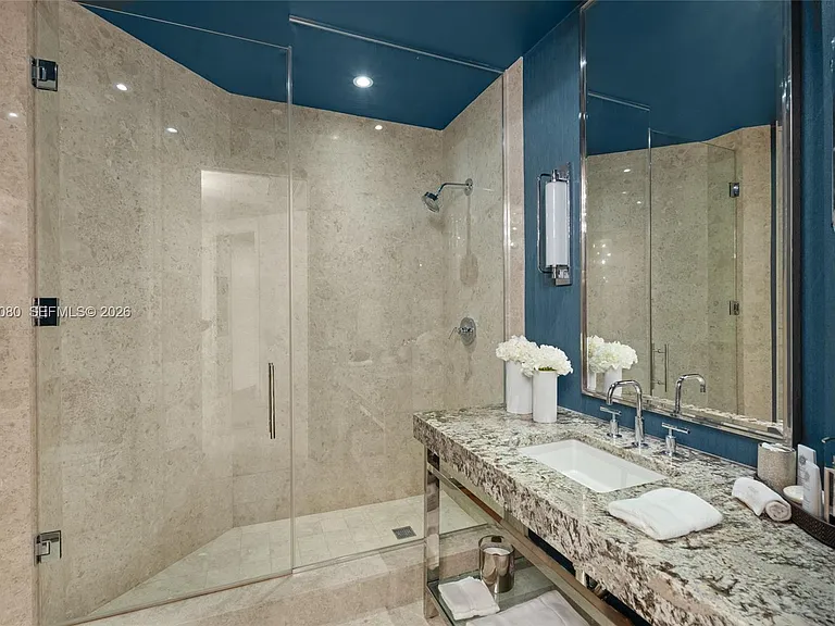 9703 Collins Ave #2515 — Photo 28