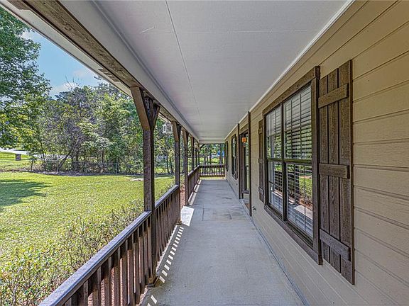 4th image of 311 Lee Road 454