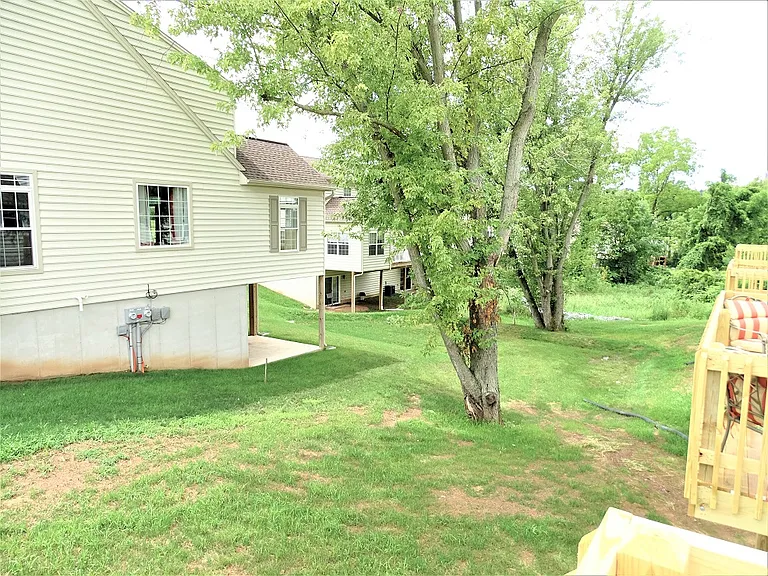 12 Arrowhead Dr — Photo 22