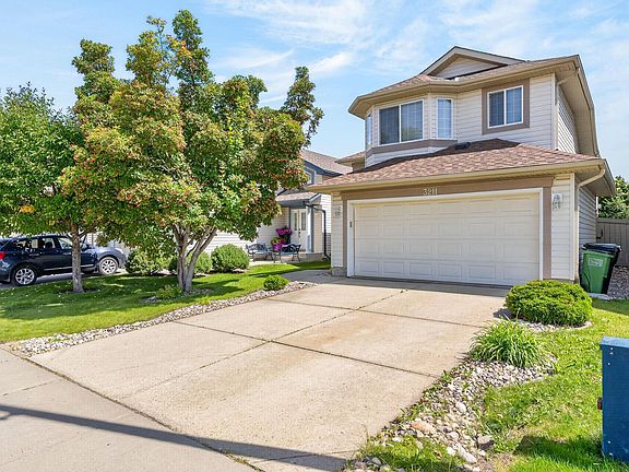 2nd image of 3211 McPhadden Pl SW