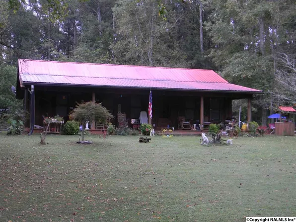 113 North Dr, Somerville, AL 35670
