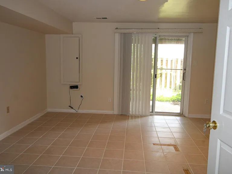 11518 Brundidge Ter — Photo 17