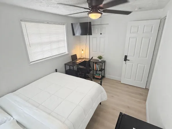 (undisclosed Address), Tampa, FL 33617