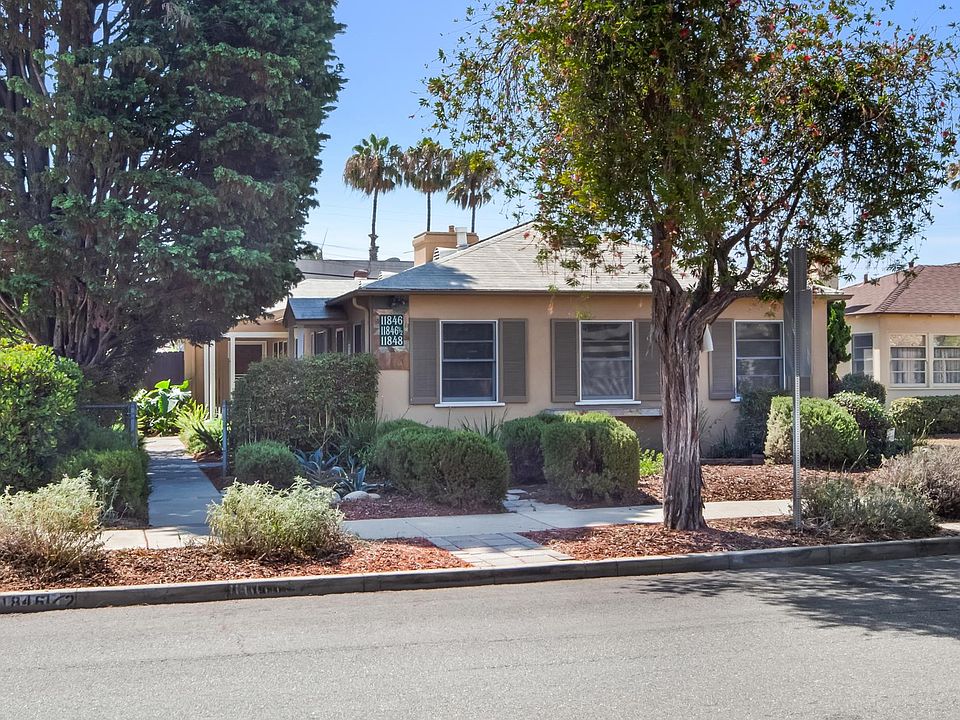Street View/Path to Front Doors
