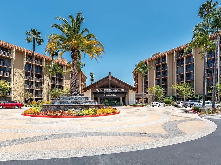 The Meridian at Laguna Hills - 55+ Active Adult Apartments — Photo 25