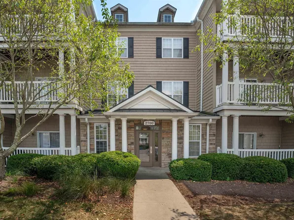 2731 Suncrest Vlg, Morgantown, WV 26505