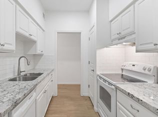 2425 Underwood St APT 154, Houston, TX 77030