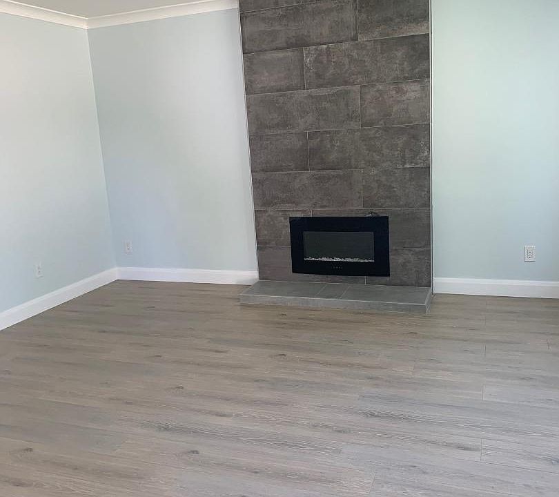 2nd image of 5708 Lathrop Dr
