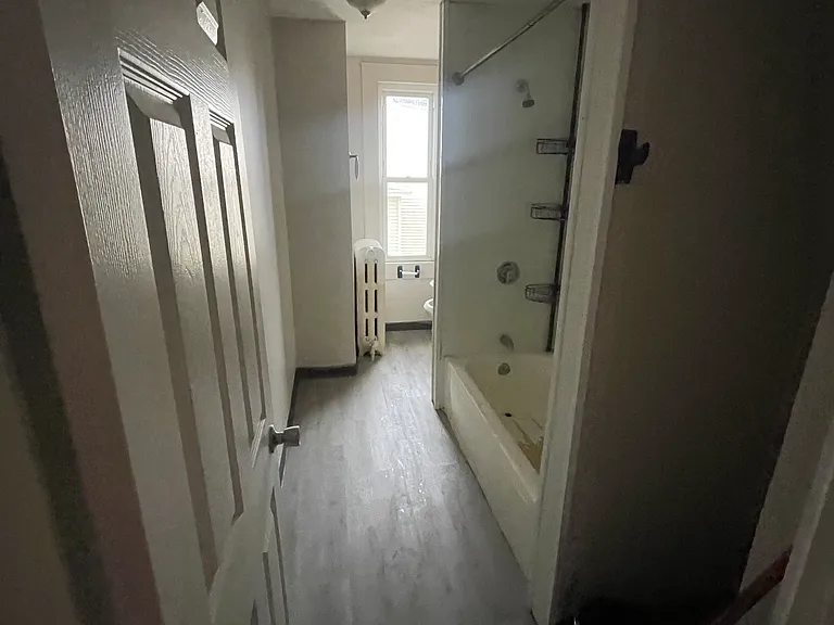 128 Cooke St #2 — Photo 7