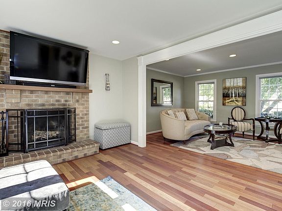 4th image of 607 Poplarwood Pl