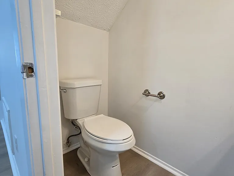 2805 Queen Anne Ct — Photo 16
