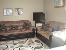 507 S 27th living2_05082015