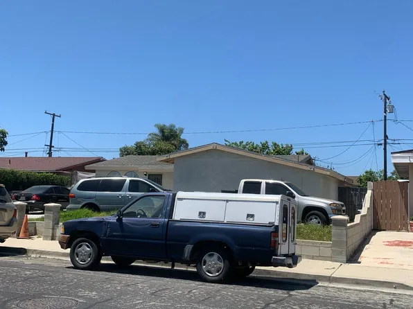 1711 Woodland St, Oxnard, CA 93035