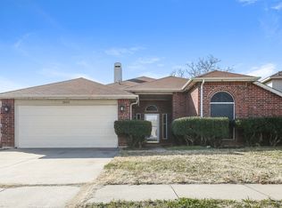 2613 Clovermeadow Dr, Fort Worth, TX 76123