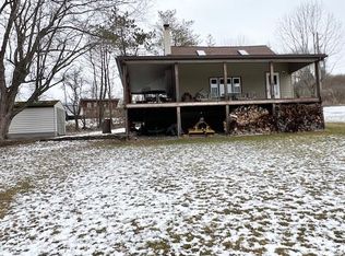886 Snyder Point Rd, Wellsboro, PA 16901