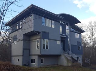 424 Tennent Rd, Morganville, NJ 07751