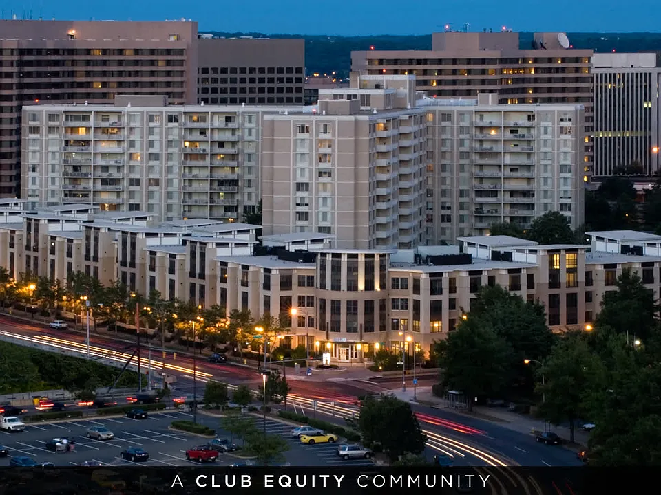 Lofts 590
