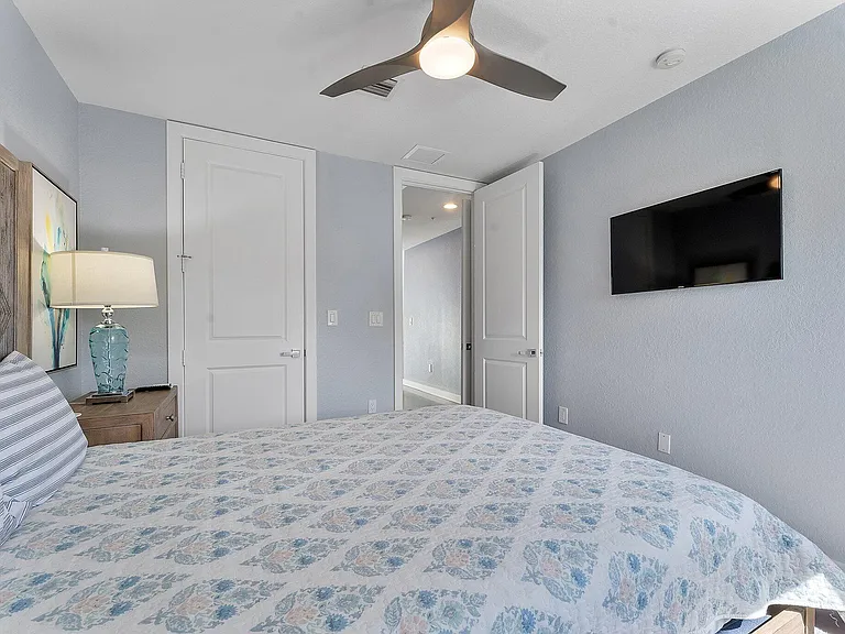 57 Isle Of Venice Dr #57 — Photo 39