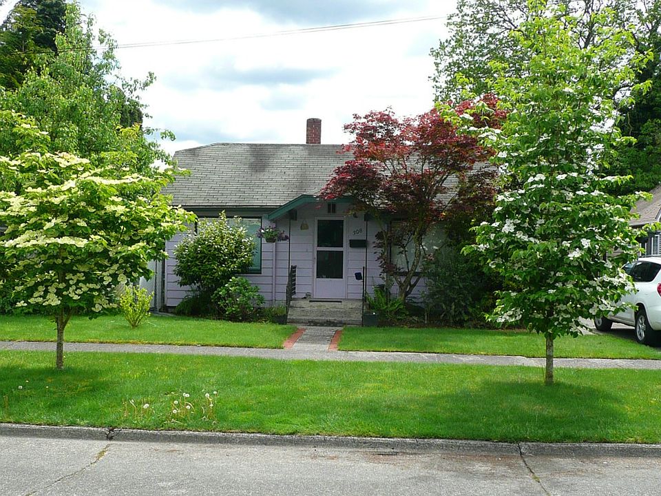 1st image of 308 6th Ave NW