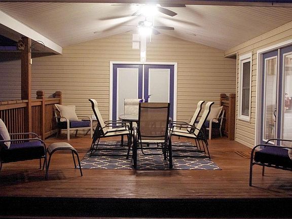 Large back deck
