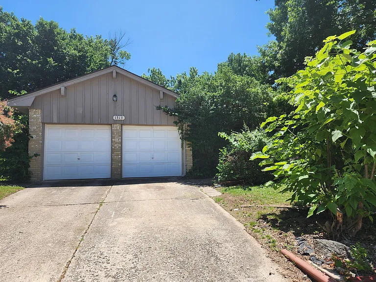 1313 Whippoorwill Dr — Photo 6