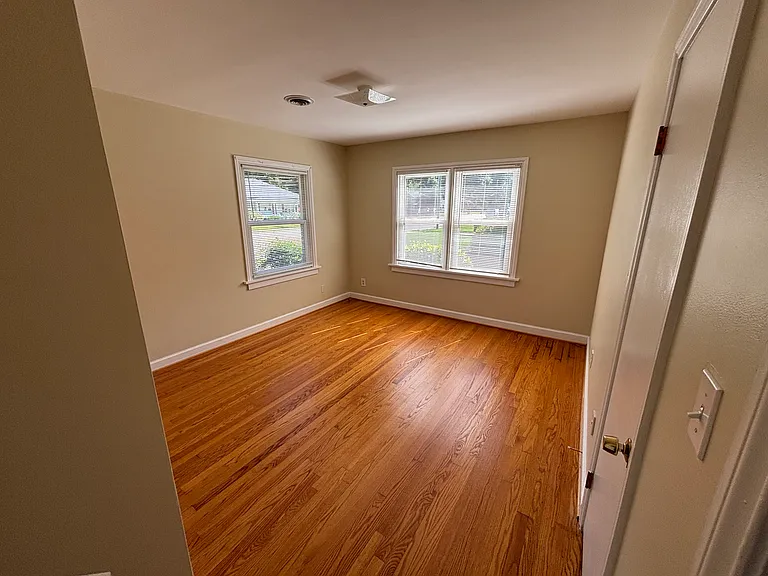 223 Thompson St — Photo 6