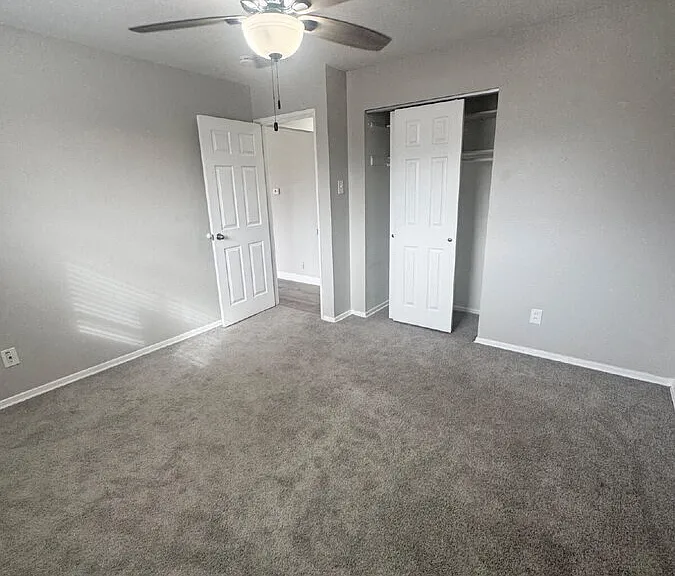10952 Saxonhall Dr #2 — Photo 13