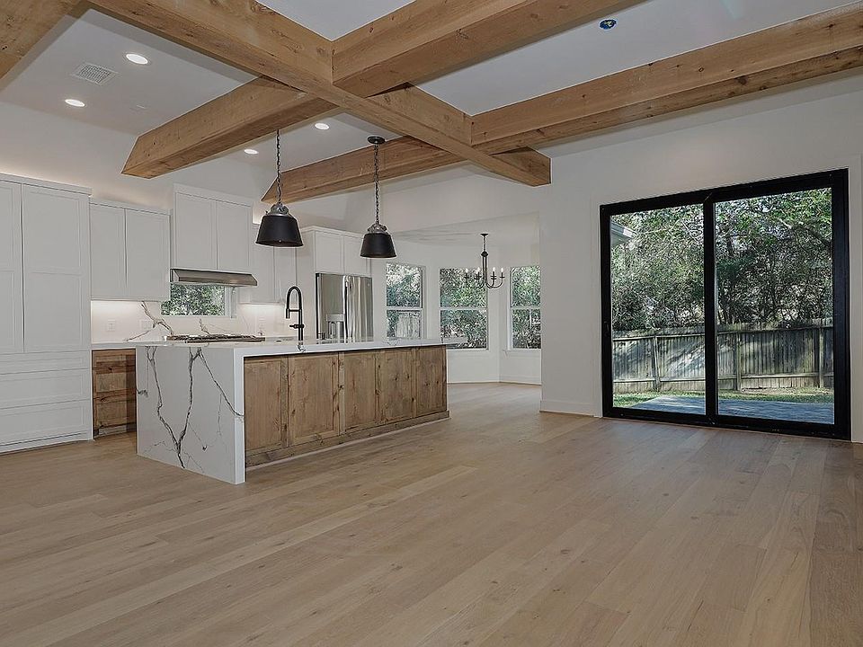 1st image of 310 Leafsage Ct