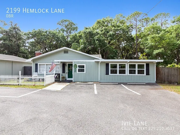 2199 Hemlock Ln — Photo 8