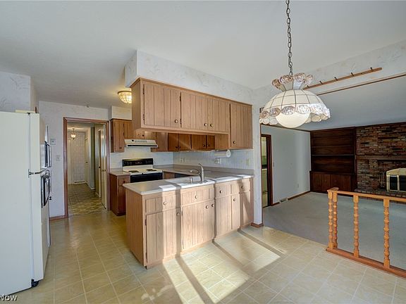 5th image of 2065 Salem Pkwy