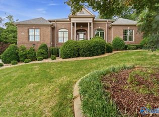 2909 Smoketree Cir NE, Huntsville, AL 35811
