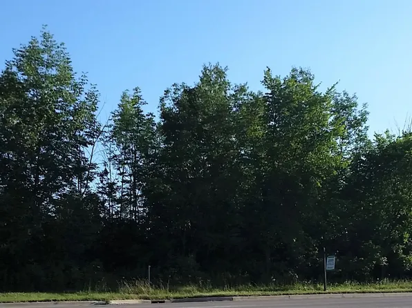 2656 60th St SE, Grand Rapids, MI 49508