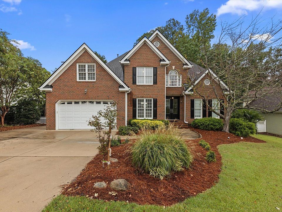 1st image of 2921 Oak Bridge Dr