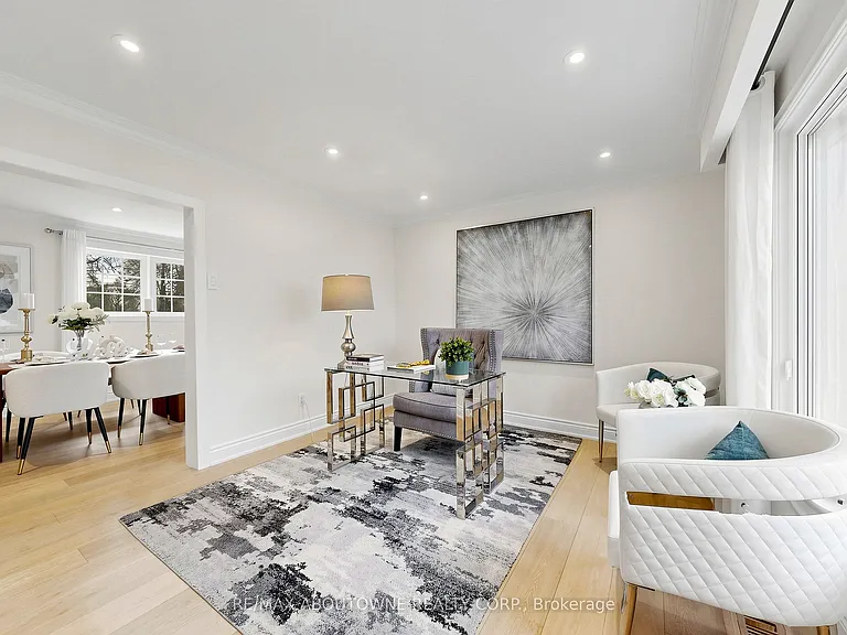 1316 Cambridge Dr — Photo 6