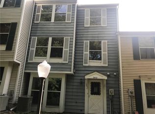 2412 Greenwood Dr, Lindenwold, NJ 08021