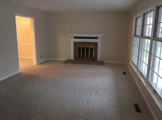 2162 Reppuhn Dr, Bay City, MI 48706